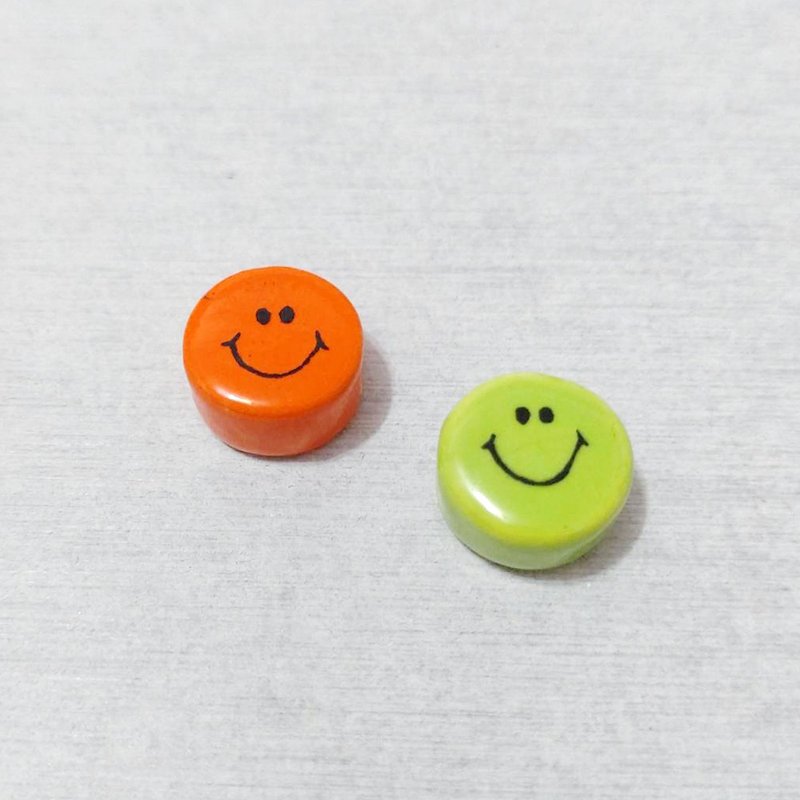 陶烧手作 甜微笑系列 饰品配件 限量款 赠波品收纳圆盒 - 陶艺 - 陶 多色