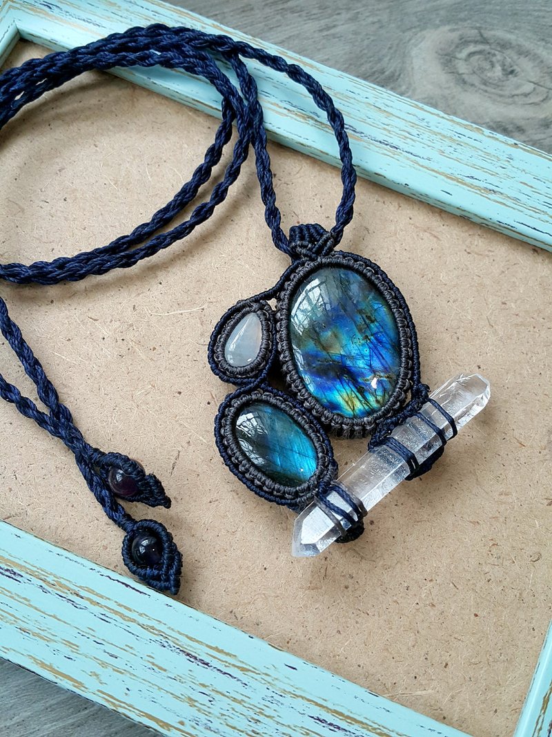 P81-南美蜡线编织拉长石月光石白水晶柱紫水晶项链 - 项链 - 其他材质 蓝色