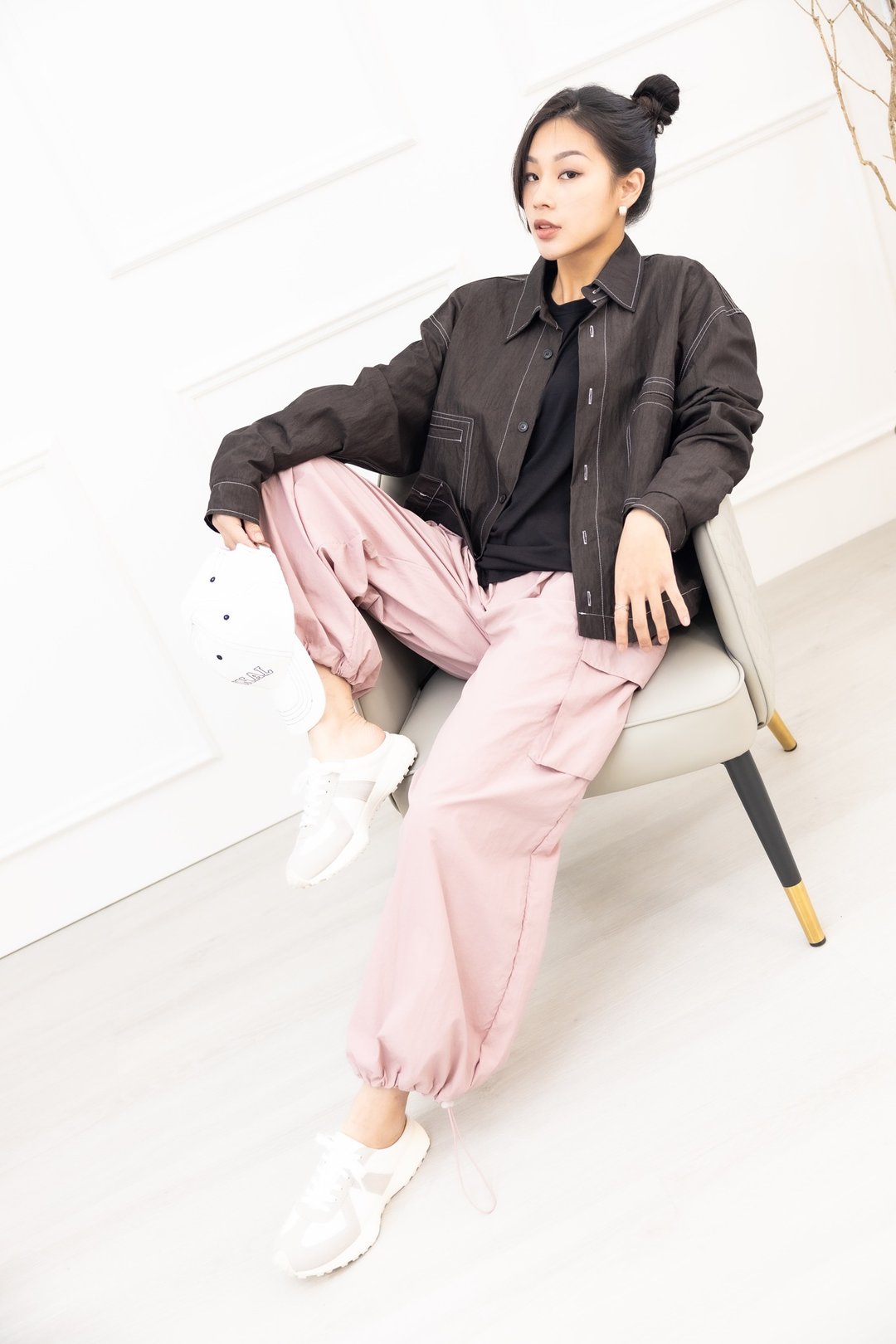 白色车缝线长袖外套  黑色 - 男装外套 - 其他材质 黑色