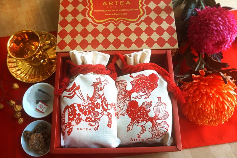 2026新年礼盒【 喜上梅梢】茶食礼盒(紫苏梅+2款精品好茶 - 茶 - 棉．麻 红色