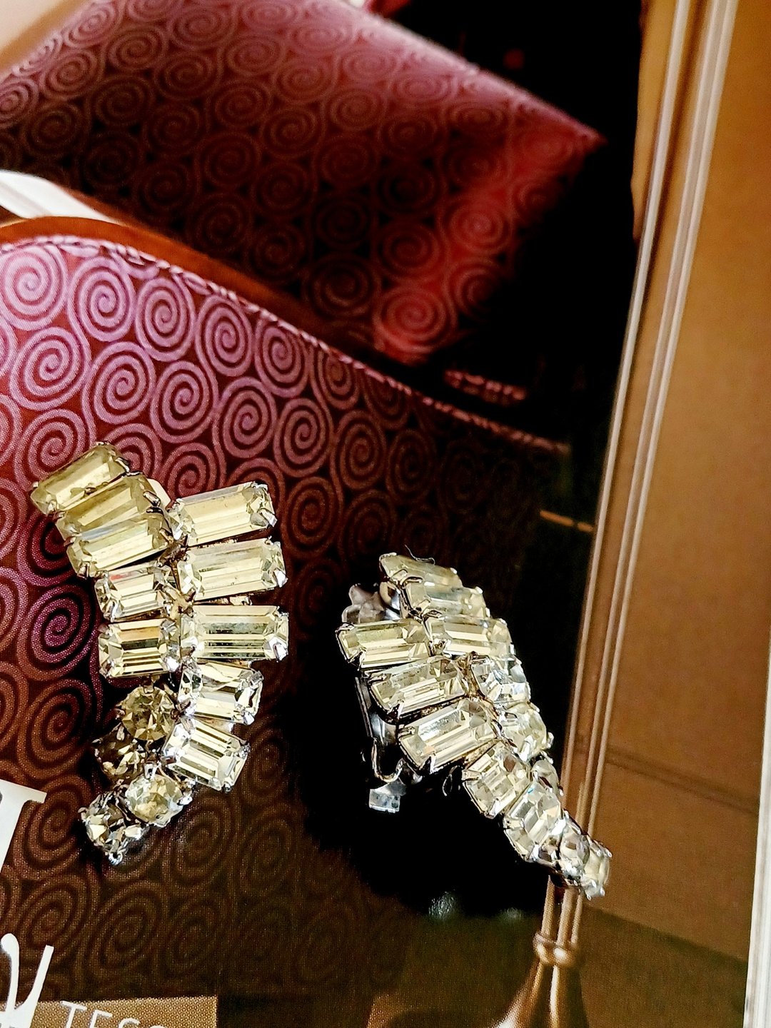 Avintage jewelry 华丽炫目莱茵卷叶 夹式耳环 - 耳环/耳夹 - 其他金属 
