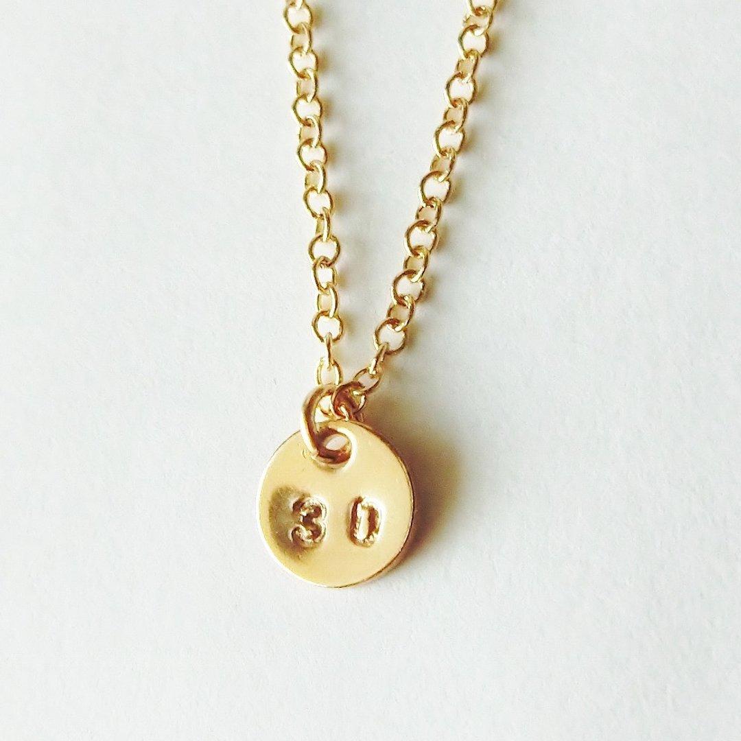 Mini number (number) 2-digit plate necklace - 项链 - 其他金属 金色