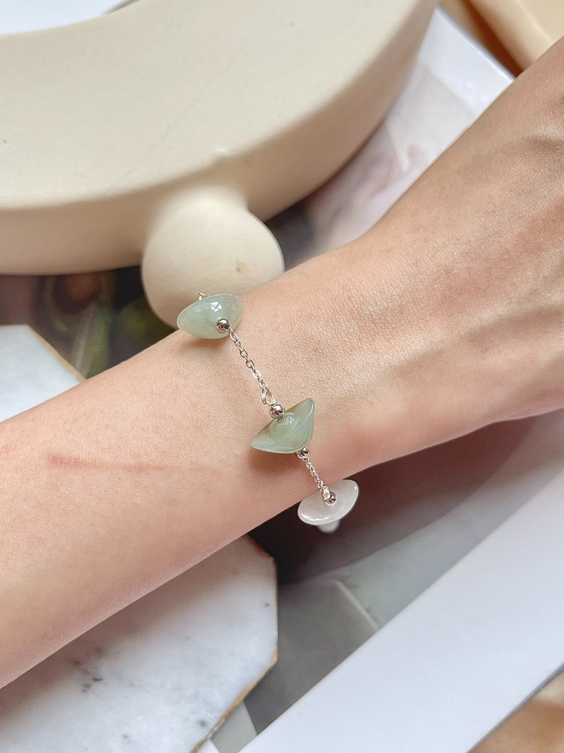 多采元宝路路通翡翠14K包金手链 |天然缅甸翡翠 - 手链/手环 - 玉石 金色