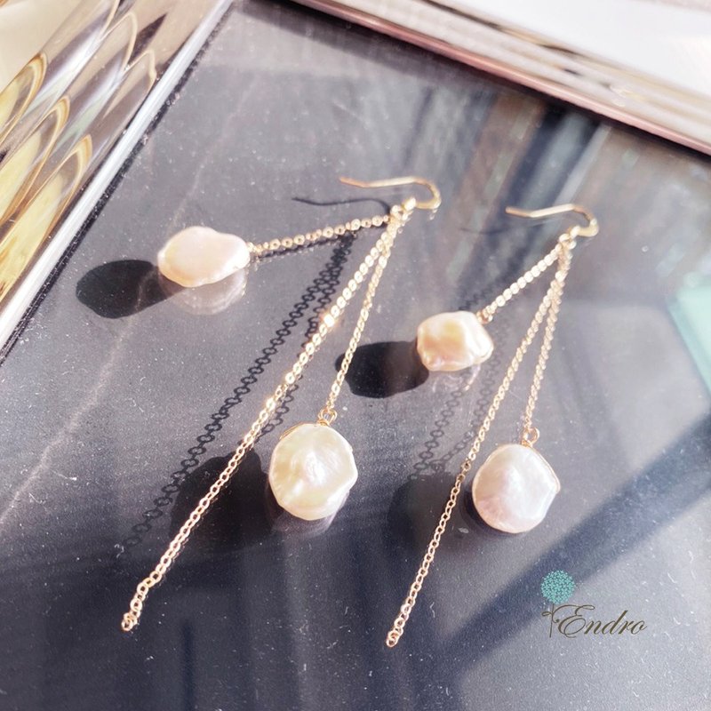 ENDRO ACC 希拉巴洛克珍珠耳环 - 耳环/耳夹 - 珍珠 白色