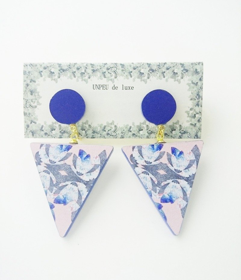 geometric print wooden earrings - 耳环/耳夹 - 木头 粉红色