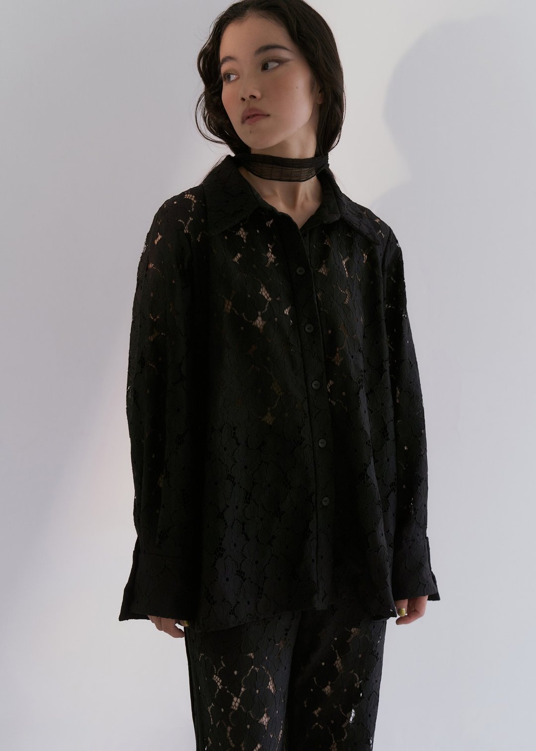 蕾丝衬衫 / 黑 - 女装衬衫 - 聚酯纤维 黑色