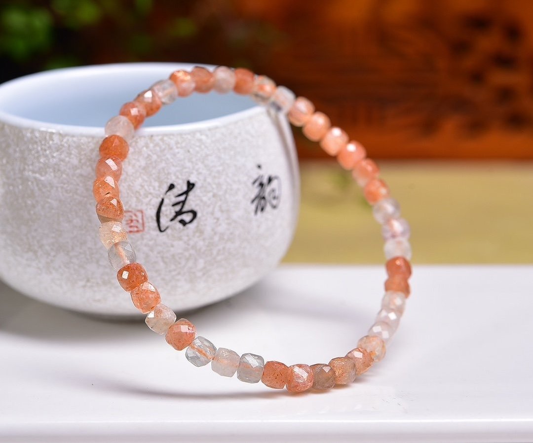 天然小颗粒金太阳石方塘刻面手链 - 手链/手环 - 水晶 
