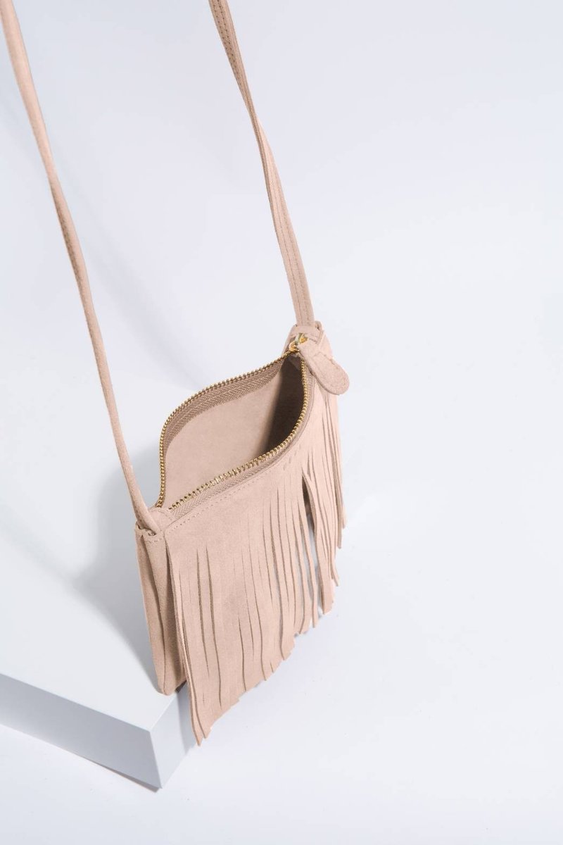 Mini fringe Piglet: Leather cross-body bag ( Pastel Pink) - 束口袋双肩包 - 真皮 粉红色
