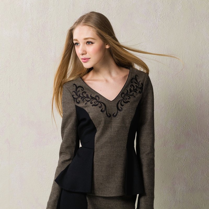 领口刺绣拼接上衣 - 女装上衣 - 羊毛 咖啡色