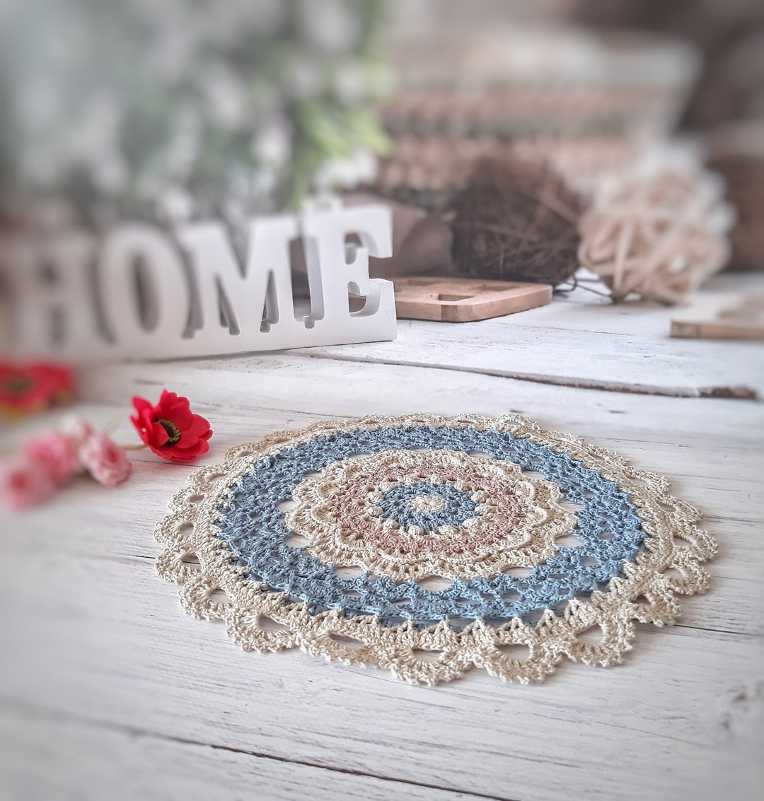 Round doily Handmade crocheted doily Lace table centerpiece - 其他 - 棉 卡其色