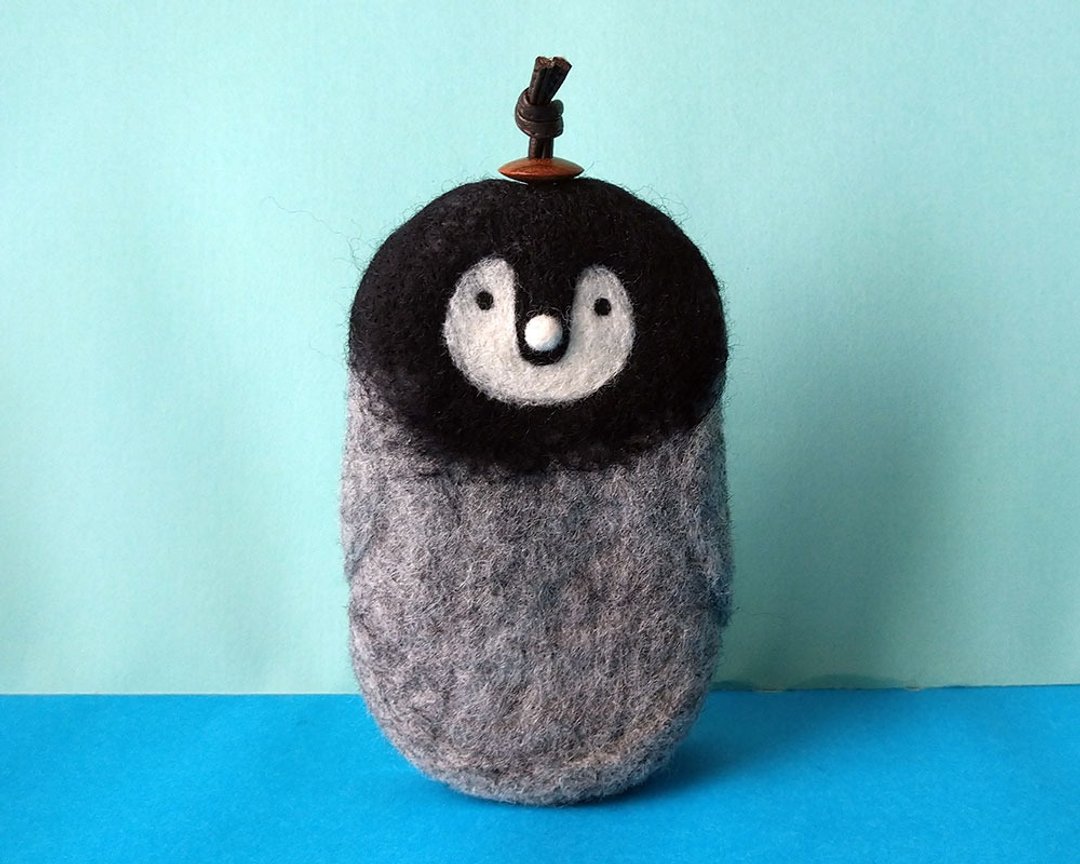 Pen-chan's felt key case - 钥匙链/钥匙包 - 羊毛 灰色