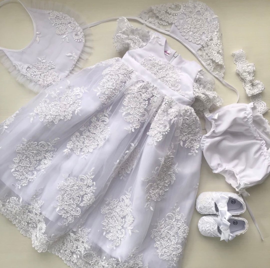 White dress with lace, panties, headband, bonnet, bib and shoes for baby girl. - 童装礼服/连衣裙 - 其他材质 白色
