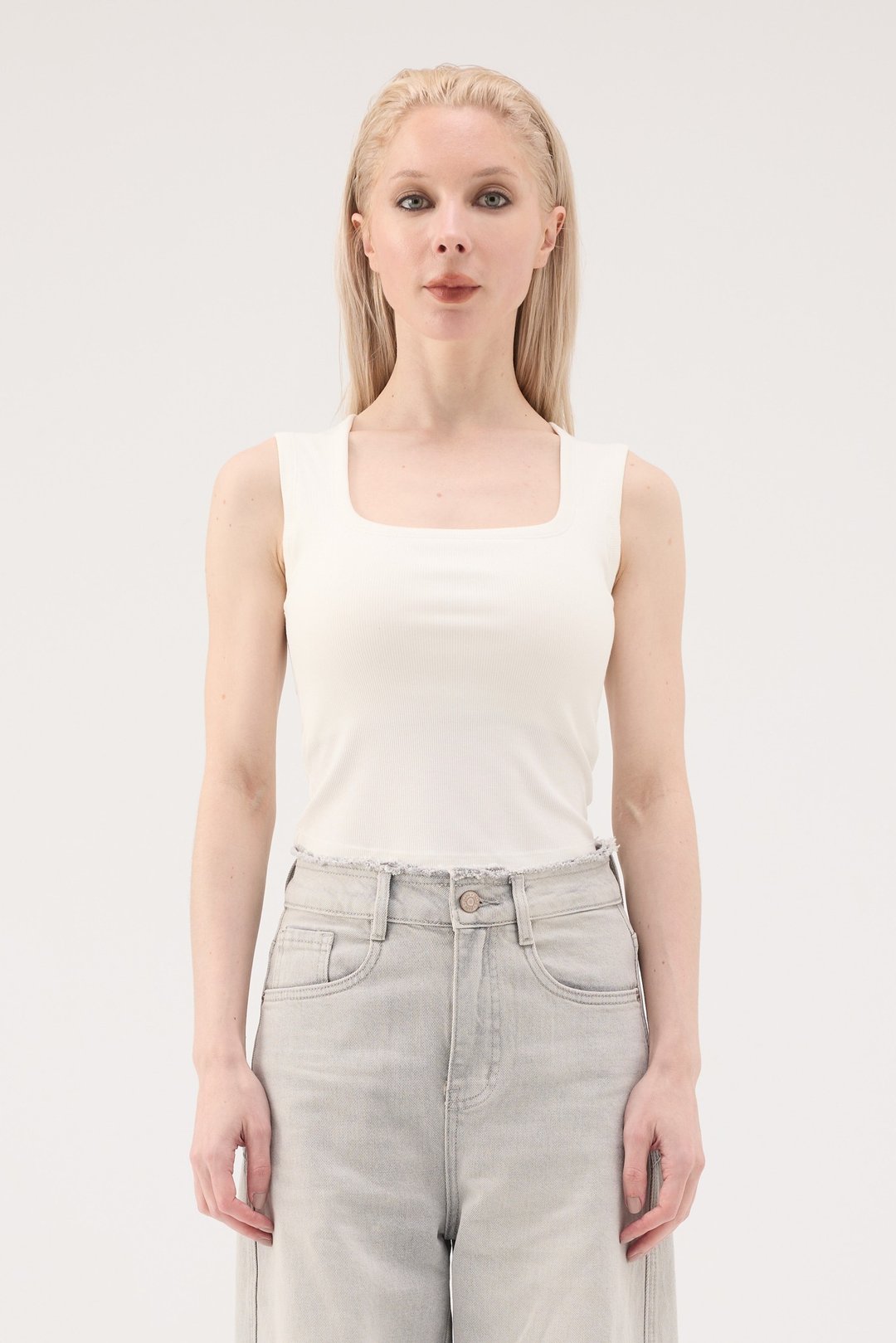 莱赛尔凉感方领包覆罗纹 Bra Top - 白 - 女装背心 - 其他人造纤维 白色