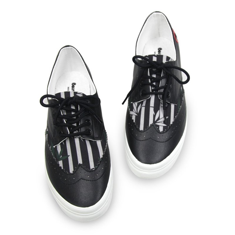 出清品 童话牛津鞋(大人) - 小红帽与大野狼之溪头竹林 /黑色女鞋 - 女款牛津鞋/乐福鞋 - 人造皮革 黑色