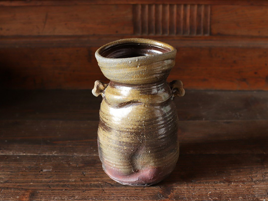 Bizen ware flower case with ears h1-040 - 花瓶/陶器 - 陶 咖啡色