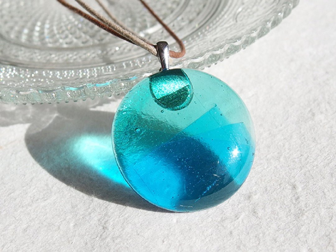 Glass mountains that change color (one [blue]) necklace [made-to-order] - 项链 - 玻璃 蓝色