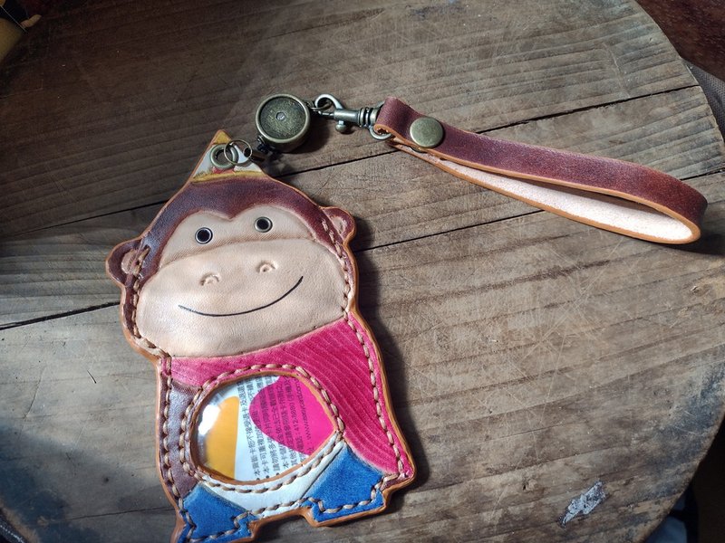 猴子国王装可爱  纯牛皮伸缩识别证/悠游卡套 - 证件套/卡套 - 真皮 