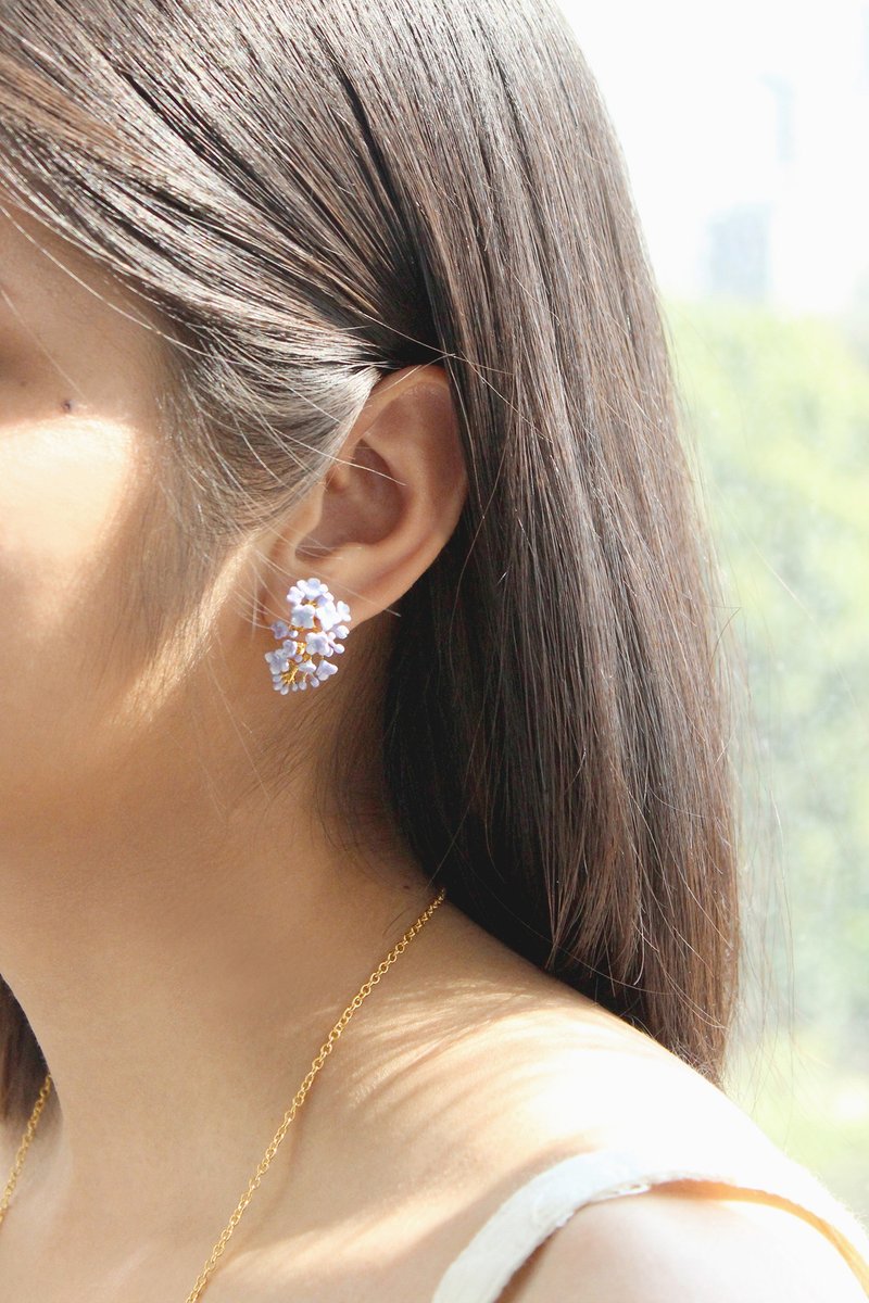 Lilac Earrings, Stud Earrings, Flower Earrings, Purple Flowe - 耳环/耳夹 - 其他金属 紫色