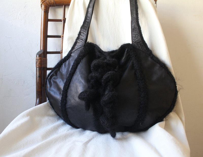 FOAK古着 马达加斯加手工制羊皮南瓜包 - 侧背包/斜挎包 - 真皮 