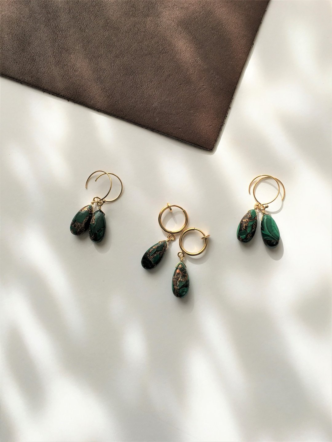 Copper Malachite drop Hook-earring 14 kgf, Clip-earring - 耳环/耳夹 - 石头 绿色