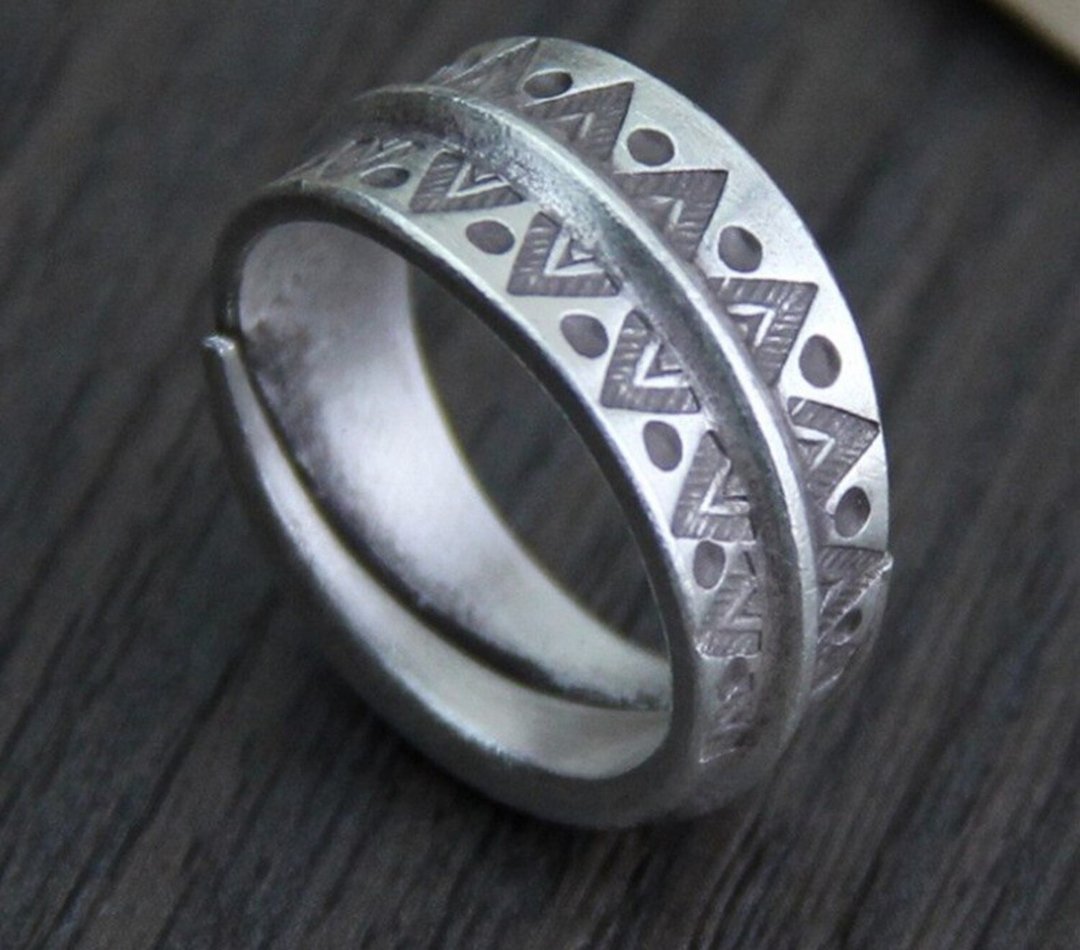 Real S 999 Thai Silver Vintage Bohemian Triangle Patterns Finger Rings Unisex - 戒指 - 银 银色