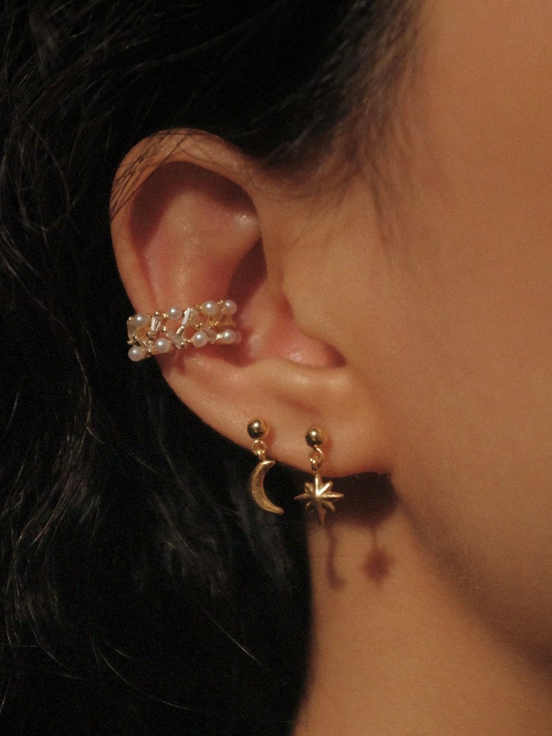 【Moonlight】星月 耳釘耳骨夾套裝 原創輕復古耳環首飾 可換耳夾 - 耳环/耳夹 - 其他材质 金色