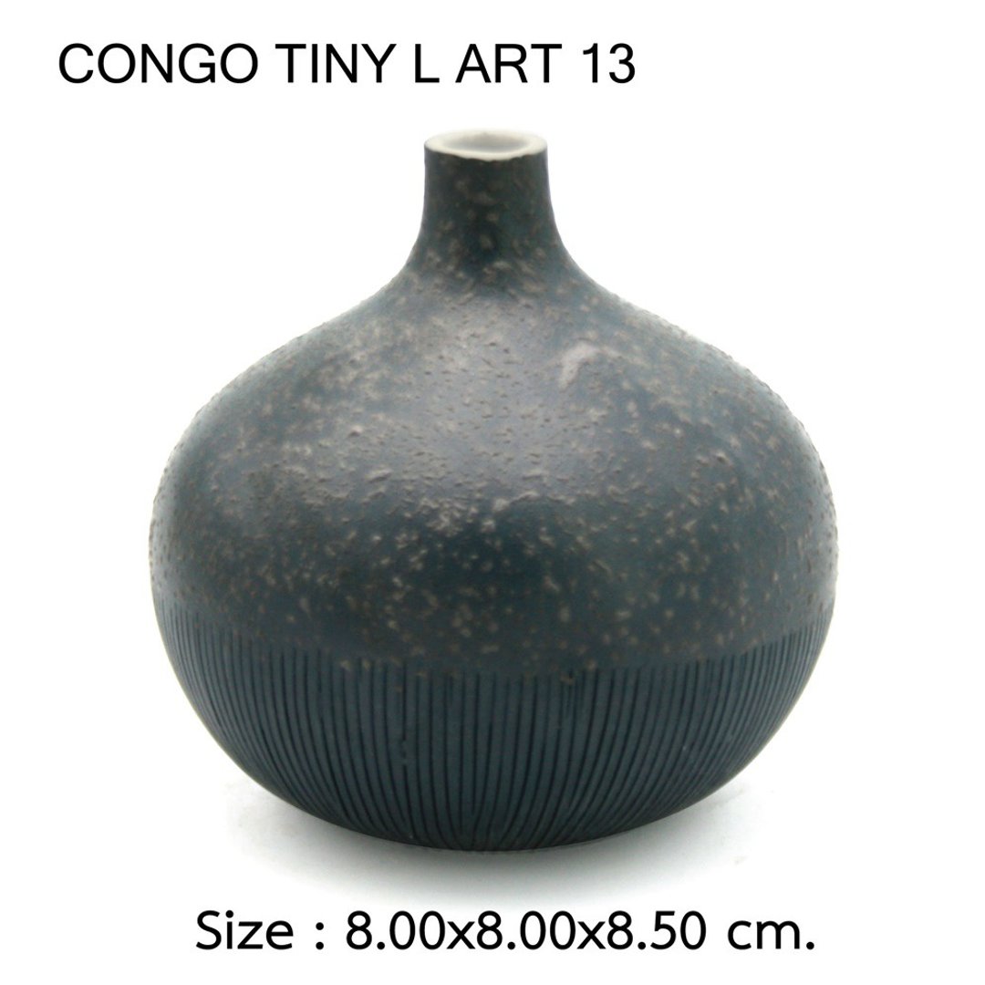 谢木木工作室 Dhanabadee 台湾独家贩售 泰国手工制 陶艺品 花瓶 - 花瓶/陶器 - 陶 白色