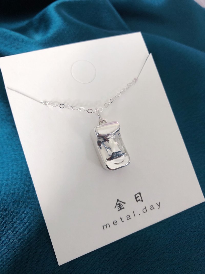 微笑的摩艾 - 项链 - 纯银 银色