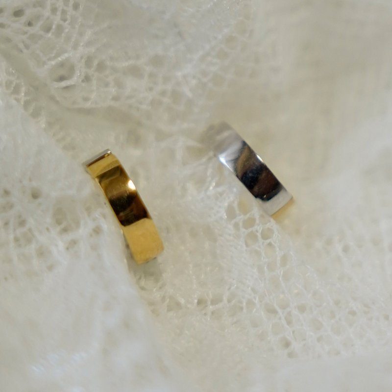 K18 双色拼接耳环 - 耳环/耳夹 - 其他金属 金色