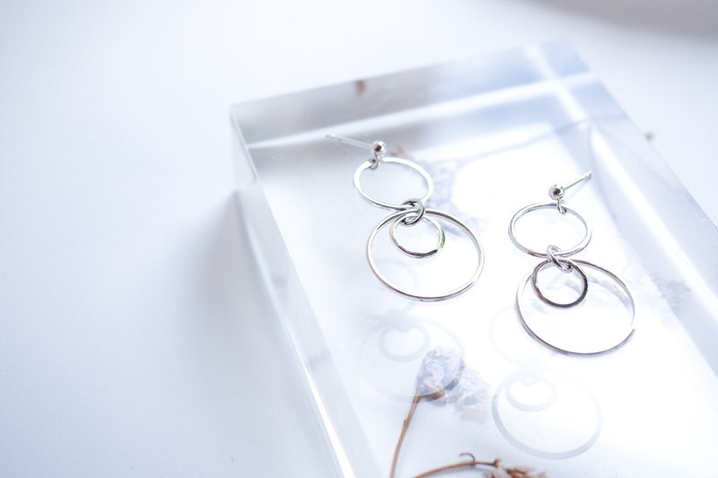 Trendy hoops dangle earring   - 耳环/耳夹 - 纯银 银色