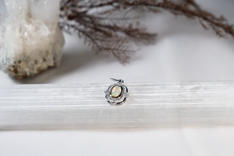 TBF-天然 欧泊 澳宝 项坠 坠饰 项链 精工包框 - 项链 - 宝石 