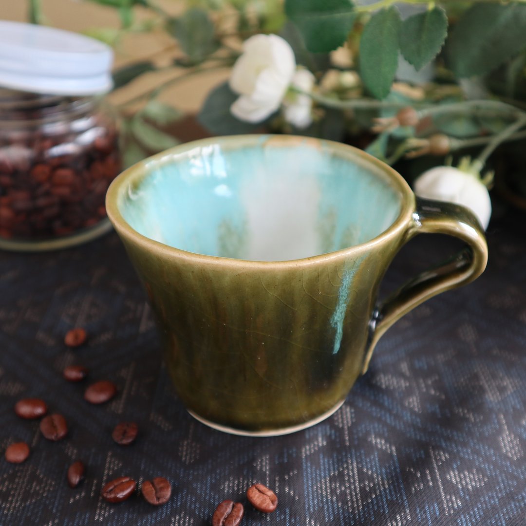Dark green mug cup handcrafted pottery made in Japan made by Japanese artist - 咖啡杯/马克杯 - 陶 