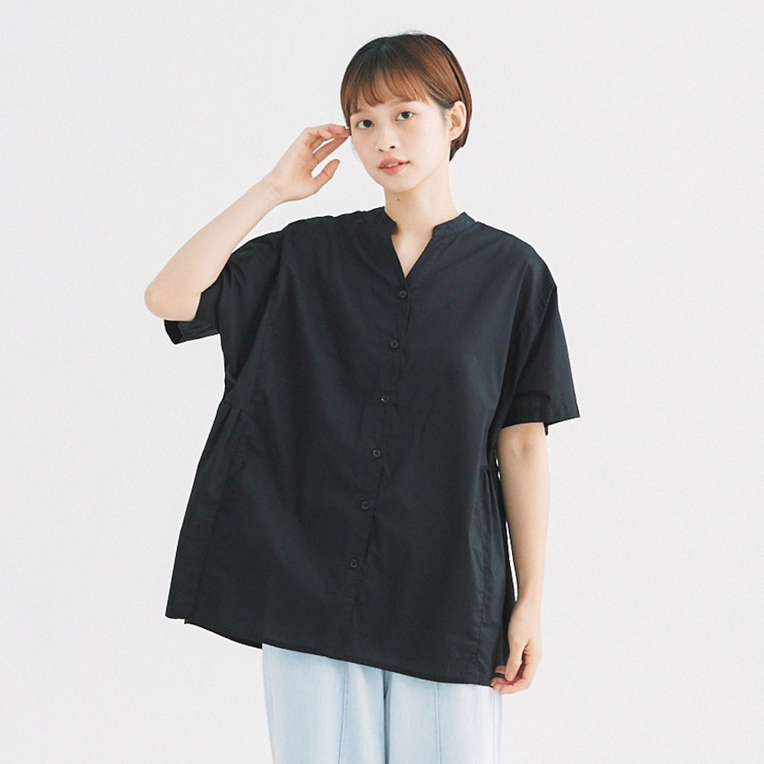 【Simply Yours】小裙摆V领上衣 黑F - 女装 T 恤 - 棉．麻 黑色
