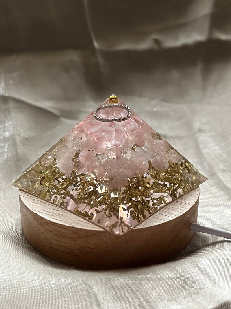 订制【奥刚能量塔-给予爱的你】粉晶/粉晶-奥根金字塔 - 摆饰 - 树脂 
