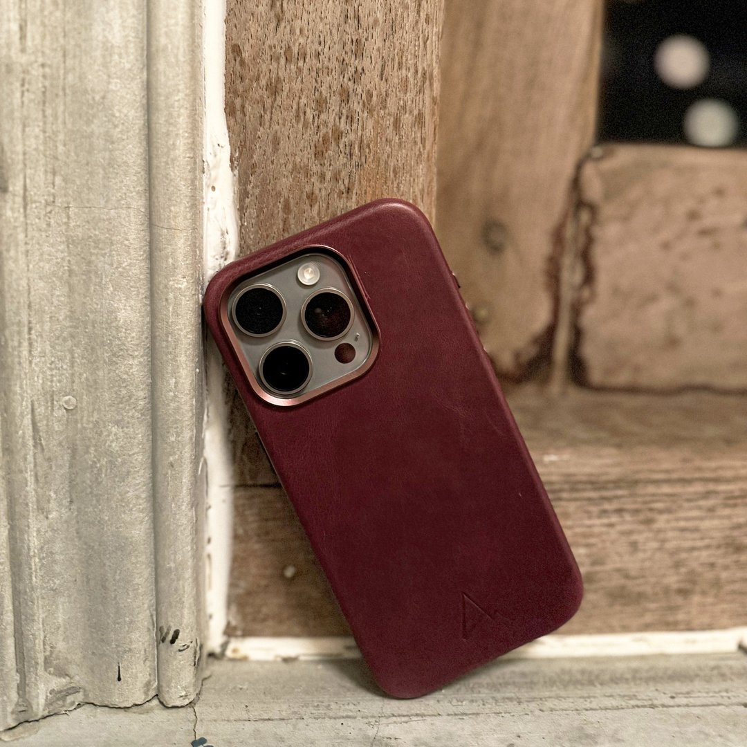 ARMOR iPhone 15系列全真皮 MagSafe 电话保护壳_波尔多红 - 手机壳/手机套 - 真皮 