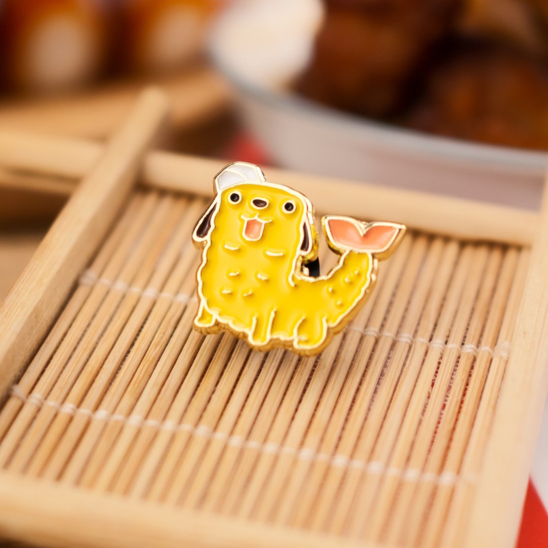 主厨帽虾天妇罗狗狗珐琅别针 — 虾天妇罗徽章 | 日本料理 | えび天エナメルピン - 胸针 - 其他金属 黄色