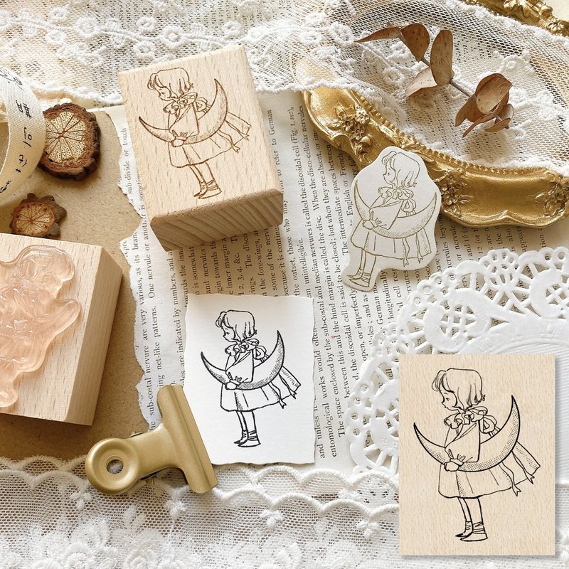 藏月亮 木質手帳印章 - 印章/印台 - 其他材质 卡其色