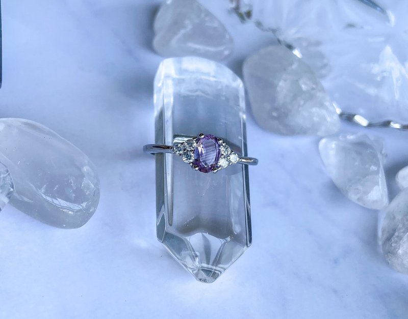 |浅色紫水晶戒指|镶钻款|活圈口|/925半银戒托|防过敏保色 - 戒指 - 水晶 