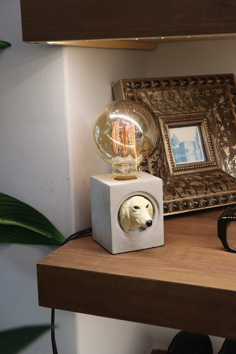 曙MUSE 长毛腊肠犬水泥桌灯 LED灯 钨丝灯泡 USB灯 摆饰 - 灯具/灯饰 - 水泥 灰色