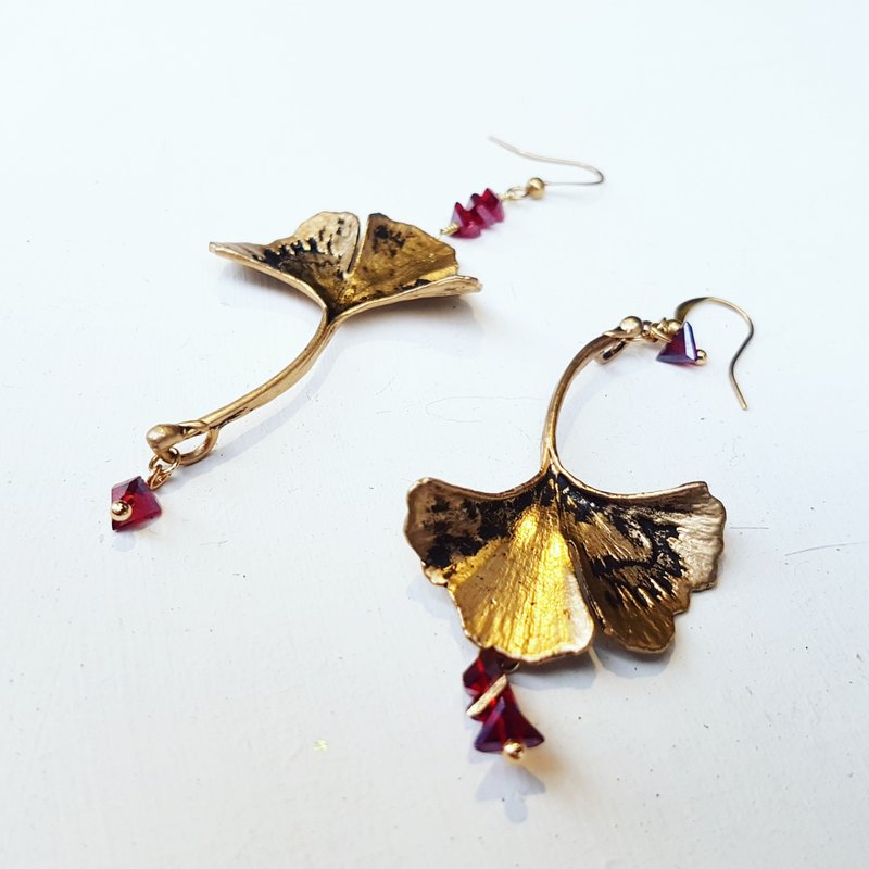 _古铜色大银杏不对称红色水晶垂式耳环_免费修改夹式耳 - 耳环/耳夹 - 铜/黄铜 红色