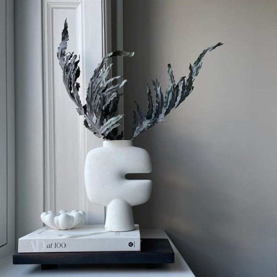 Tribal Vase M -  陶 花器 中型 - 花瓶/陶器 - 陶 咖啡色