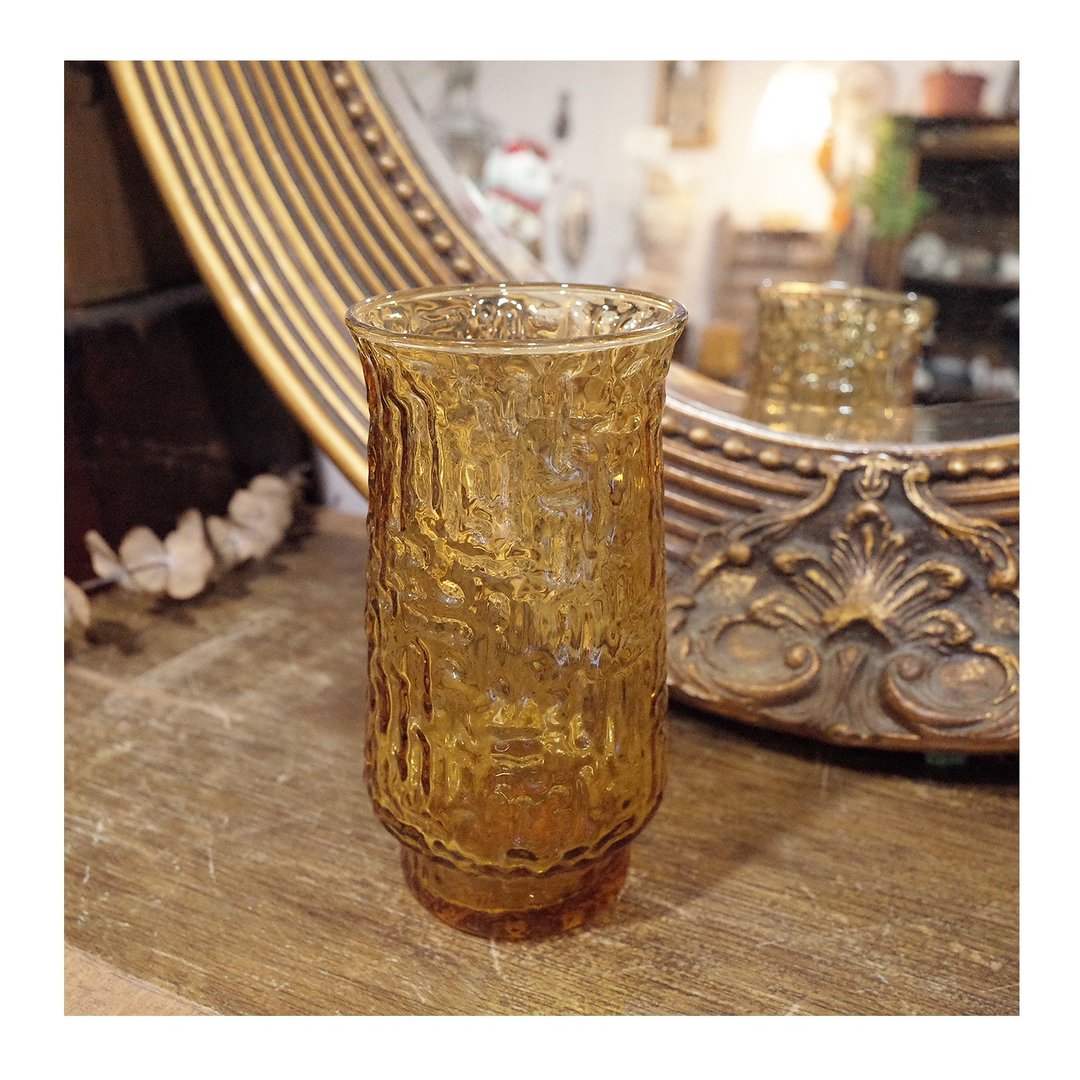 美国老件。早期 Libbey 琥珀色水杯。压纹玻璃.亦可作为特色玻璃灯罩 - 其他杯子 - 玻璃 