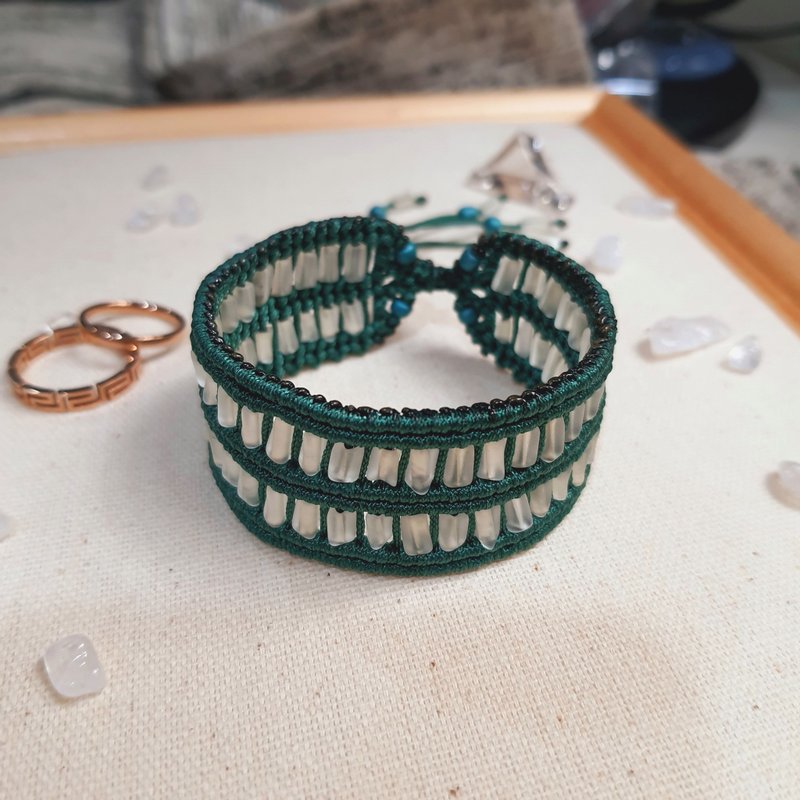 B018-手工编织宽手环 - 手链/手环 - 其他材质 绿色