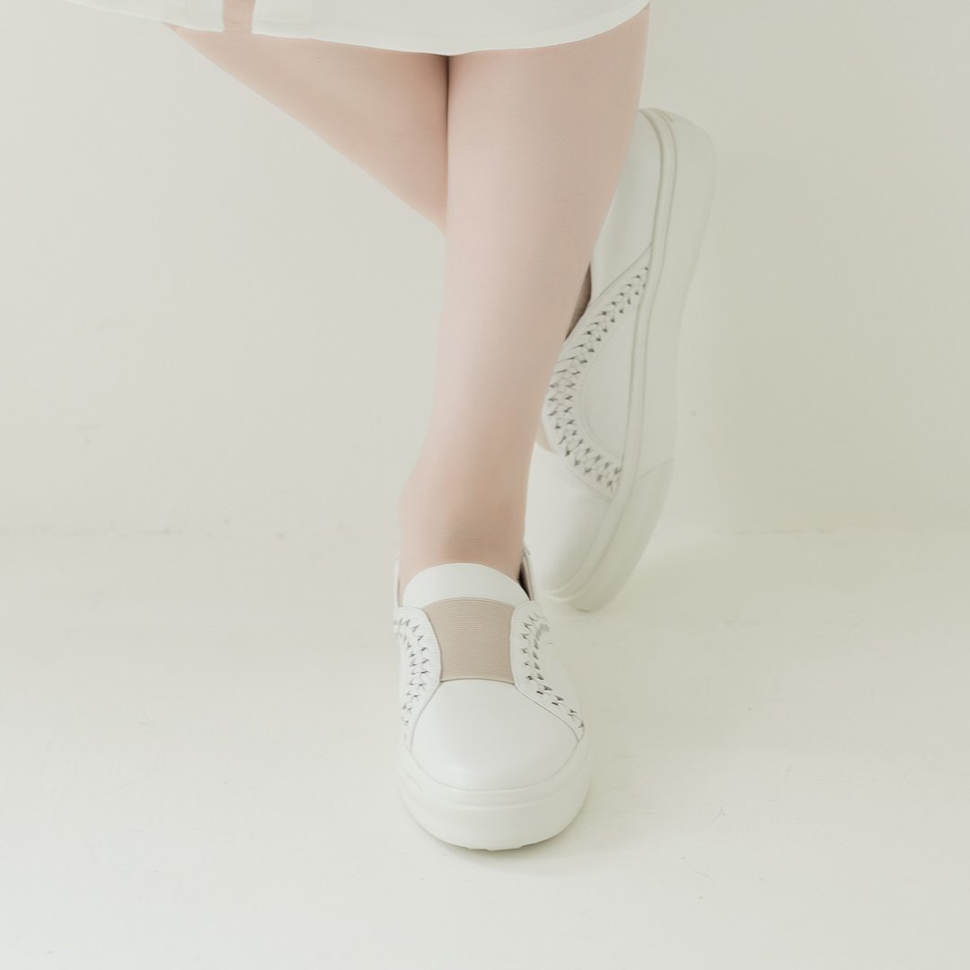 弧状编织纹-绷带休闲鞋-白色 - 女款休闲鞋 - 真皮 白色