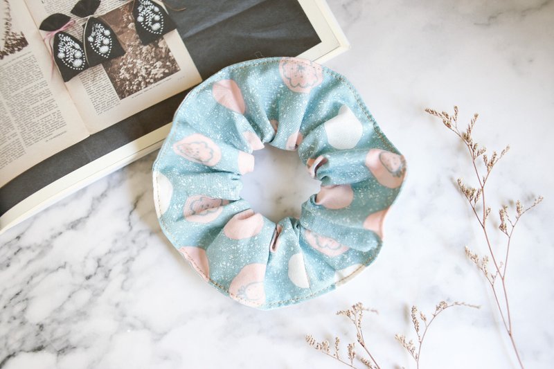 手作发饰。大肠圈。波波点点。水蓝 - 发饰 - 棉．麻 蓝色