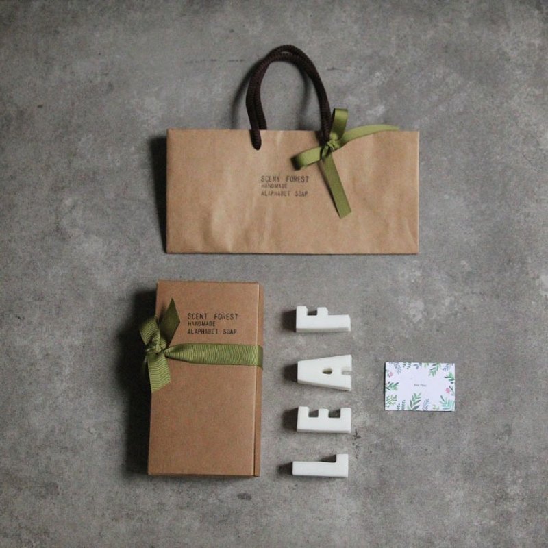 英文字母手工皂-4pc礼盒组 - 肥皂/手工皂 - 其他材质 