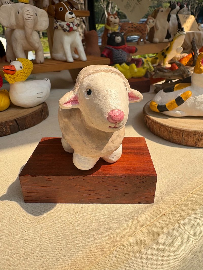 棉羊/收藏摆饰品/礼物/定制化/居家办公室/手工捏塑 - 玩偶/公仔 - 粘土 