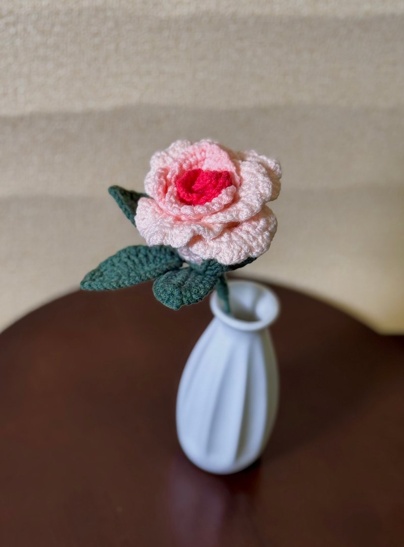 淡雅清新 大玫瑰单枝 花瓶装饰 钩织花 - 摆饰 - 棉．麻 多色