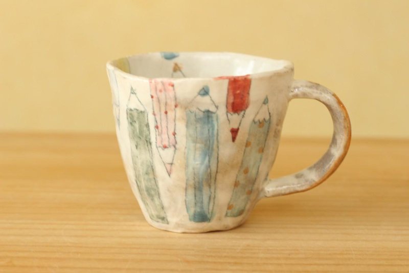 Powdered hand cup colorful pencil cup. - 咖啡杯/马克杯 - 陶 