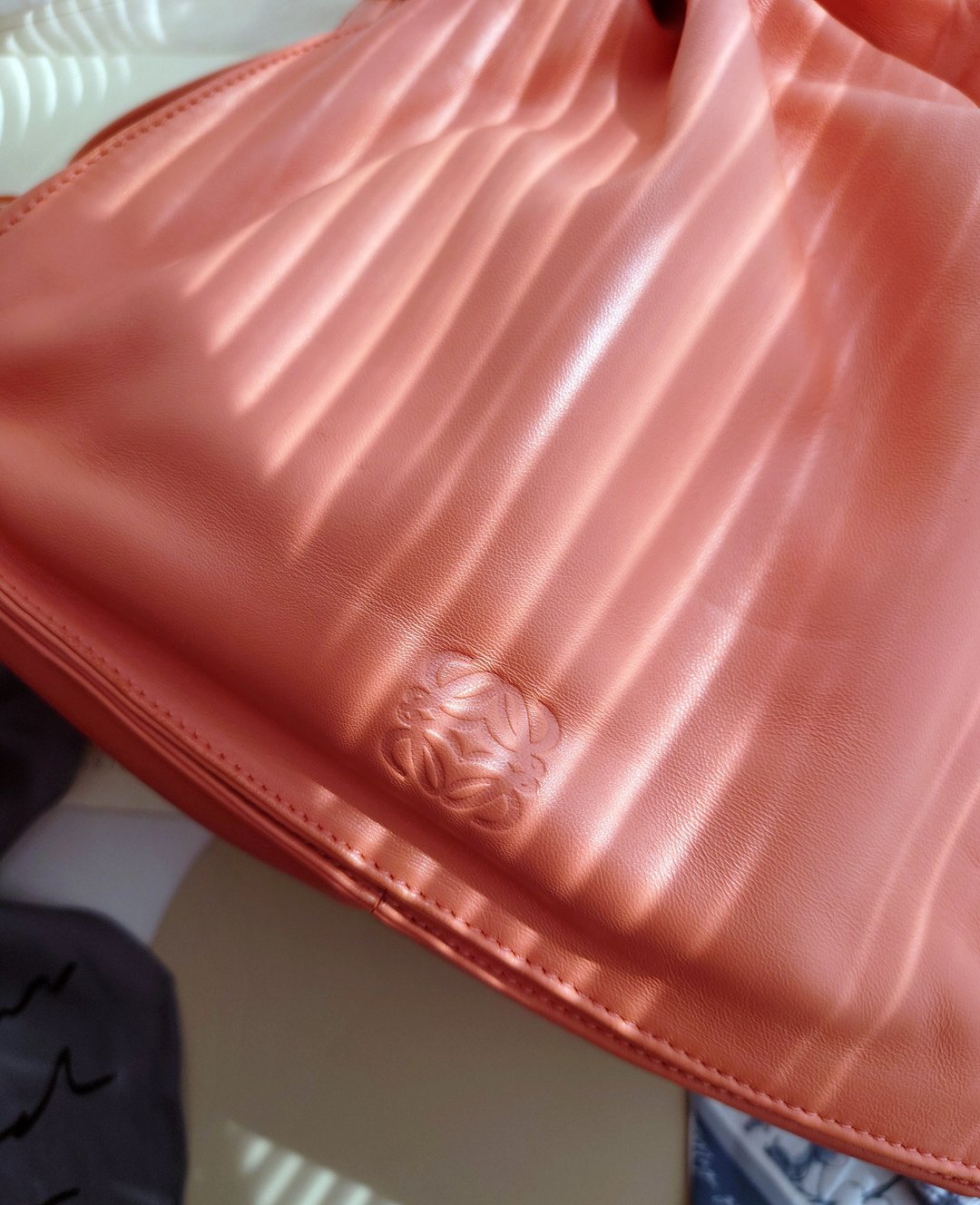 中古美品 Loewe Flamenco 小流苏束口袋肩背包斜挎包单肩包束绳包 - 侧背包/斜挎包 - 真皮 粉红色